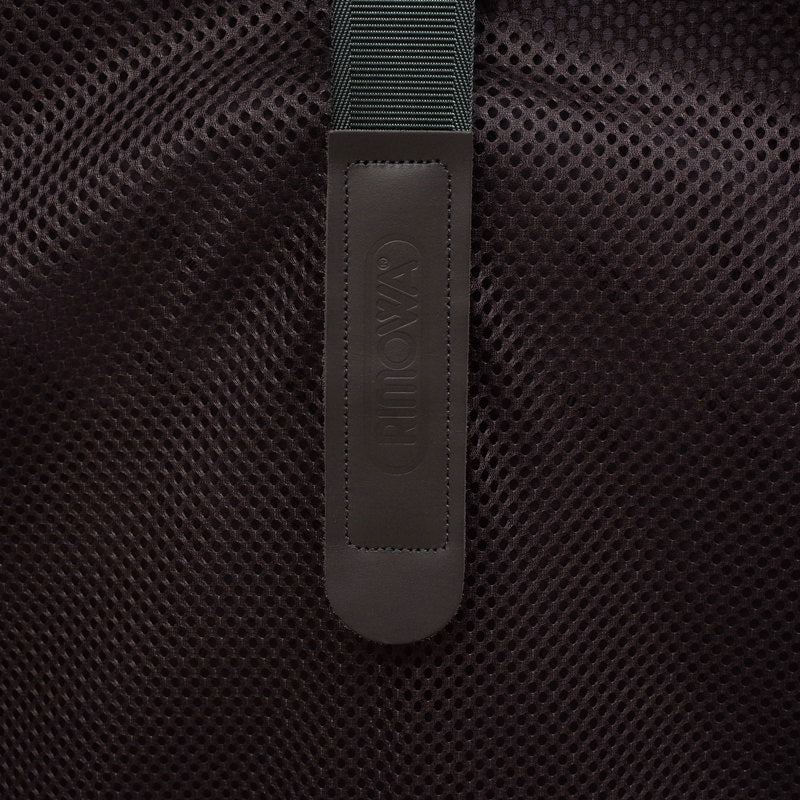 ハイブリッド ルフトハンザエディション Cabin ブラック 37L
