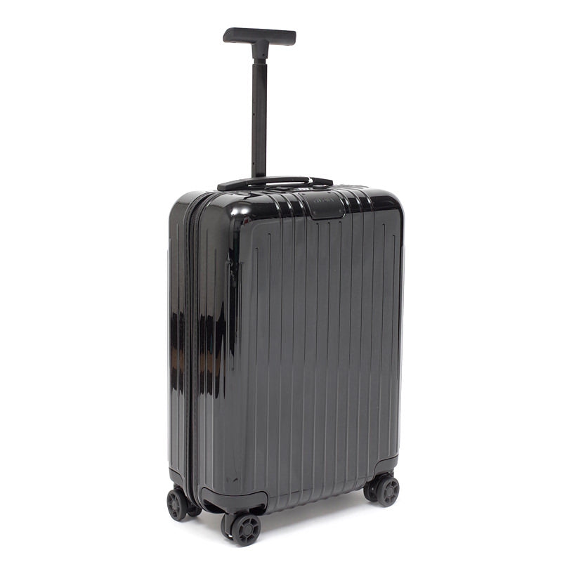 リモワ　エッセンシャル ライト　823.50.18.1　キャビンU 　グロスジェイドグリーン