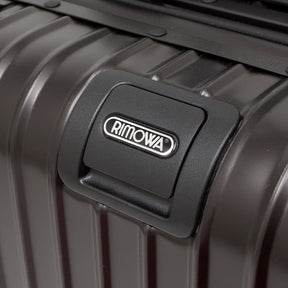 リモワ　トパーズ ステルス　923.52.01.4　32リットル　中古商品　4輪