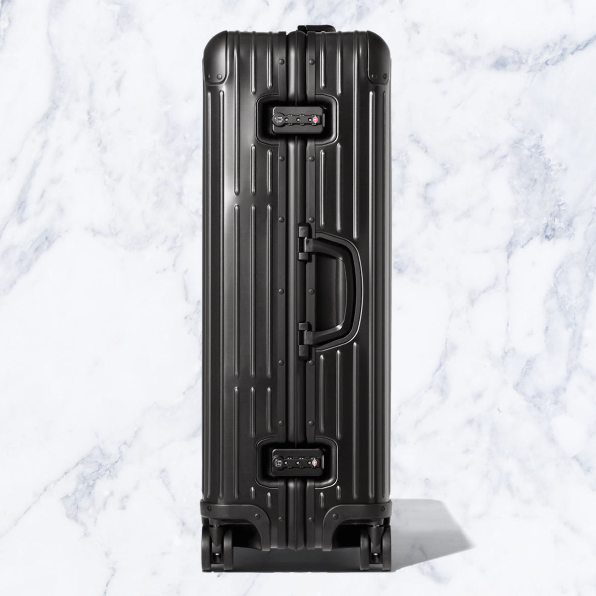 リモワ　オリジナル　チェックインL　925.73.00.4　シルバー　中古美品　86リットル　4輪