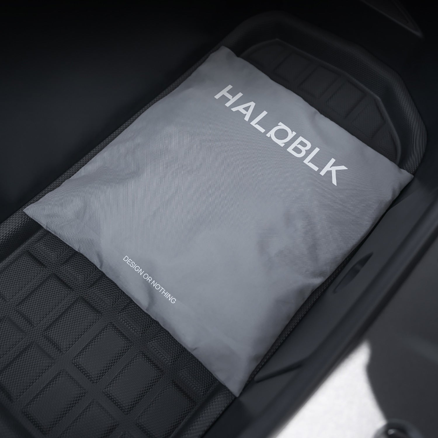 HALOBLK Roof Glass SunShade (NASA)