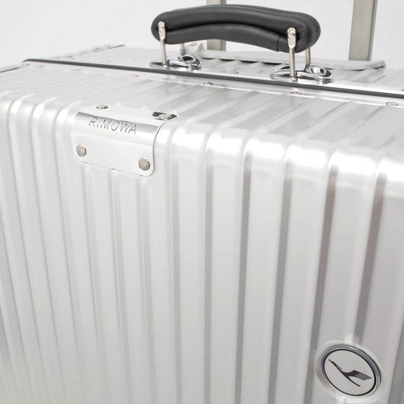リモワ　ルフトハンザ　クラシックフライト　中古美品　84L　4輪