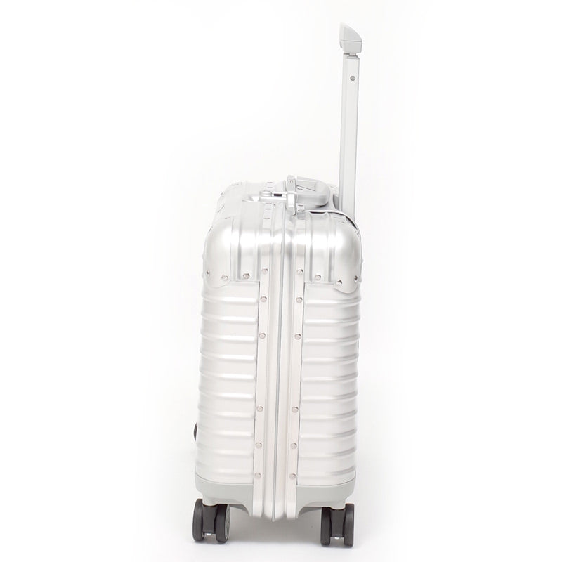 リモワ トパーズ　U950.51　中古商品　42リットル　2輪