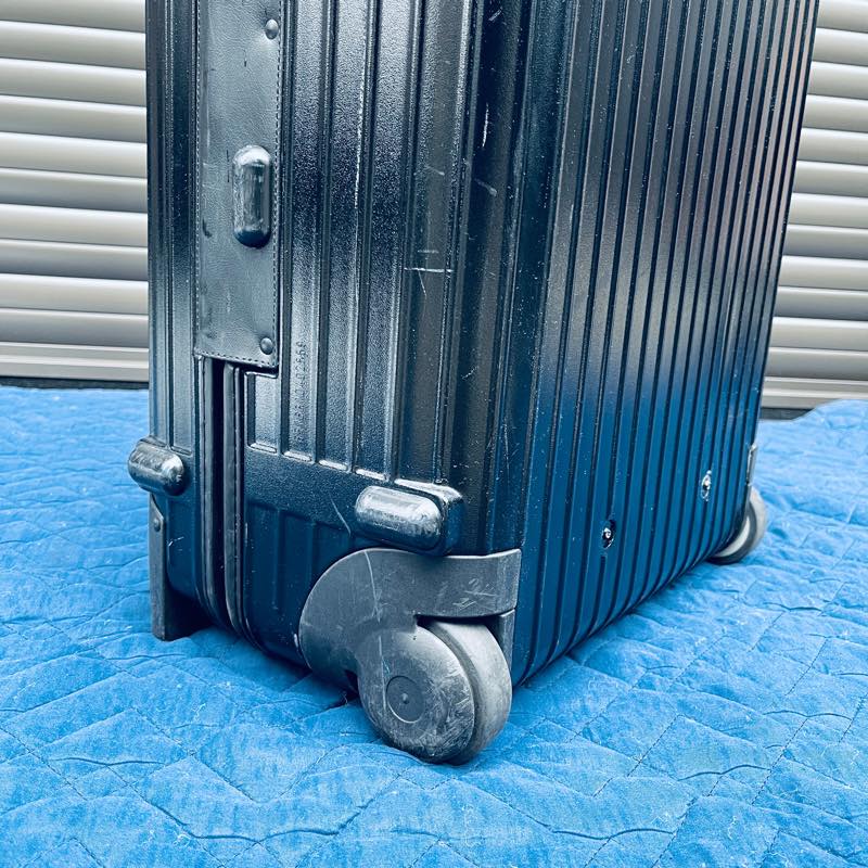 リモワ　サルサエアー　851.63-2 　中古商品　63リットル　2輪
