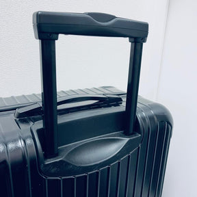 リモワ　サルサ　中古美品　871.63-3　63リットル　4輪