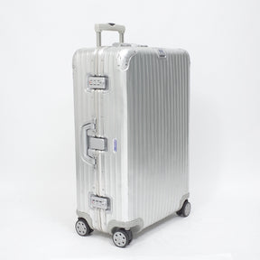 リモワ　トパーズ　中古商品　932.70-5　82リットル　4輪