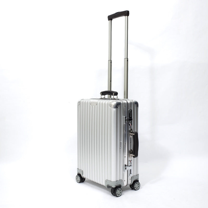 リモワ　クラシックフライト　中古商品　971.52-7　33リットル　4輪