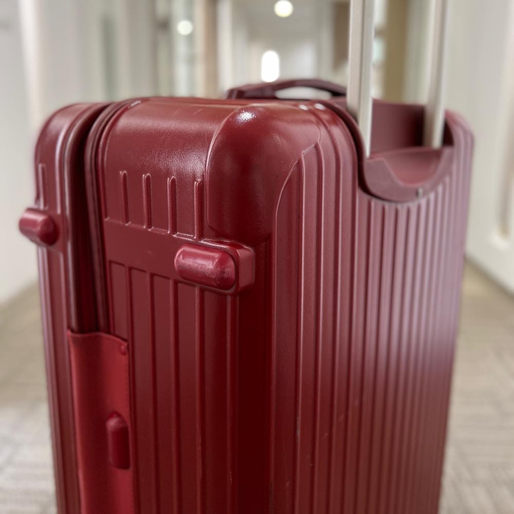 リモワ　サルサ　815.63　中古商品　61リットル