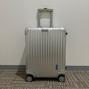 リモワ　トパーズ　932.56-4　中古美品　45リットル　4輪