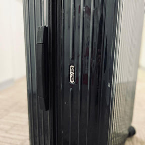 リモワ　サルサエアー　823.73-2　91リットル　ジャンク商品(動作品)　4輪