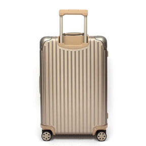 リモワ　トパーズ チタニウム　中古美品　924.63.03.4-2　64リットル　4輪