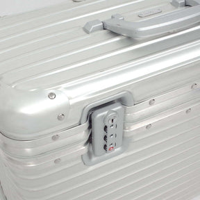 リモワ　パイロット　中古美品　923.50-2　34リットル　2輪