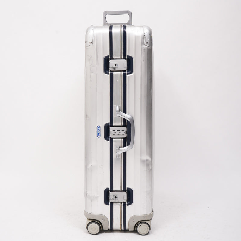 リモワ　シルバーインテグラル　中古商品　927.77-2　104リットル　4輪