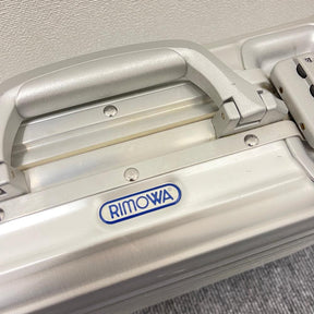 リモワ　アタッシェケース　中古商品　928.14-2　22リットル