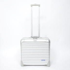 リモワ　トパーズ　中古商品　U928.40-2　23リットル　2輪