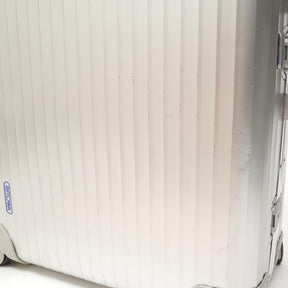 リモワ　トパーズ　中古商品　931.77-2　104リットル　4輪
