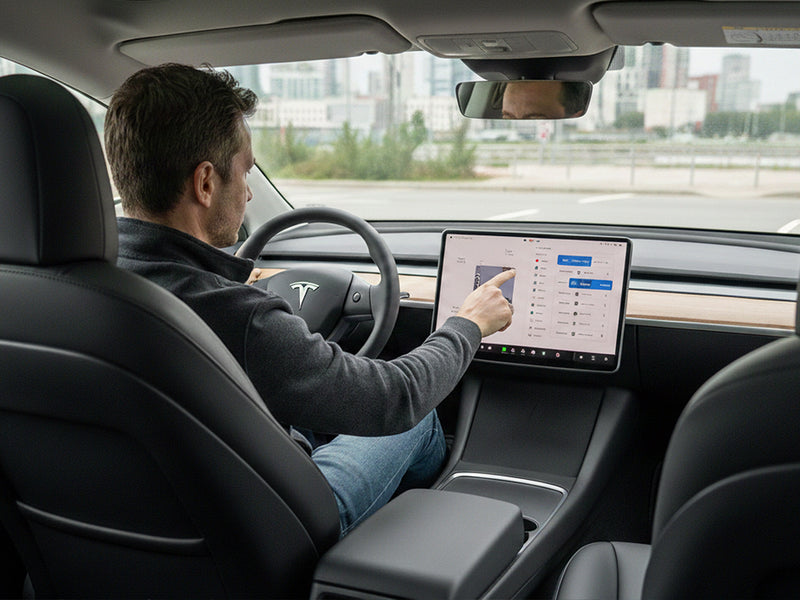 Tesla Setting Tesla Hub